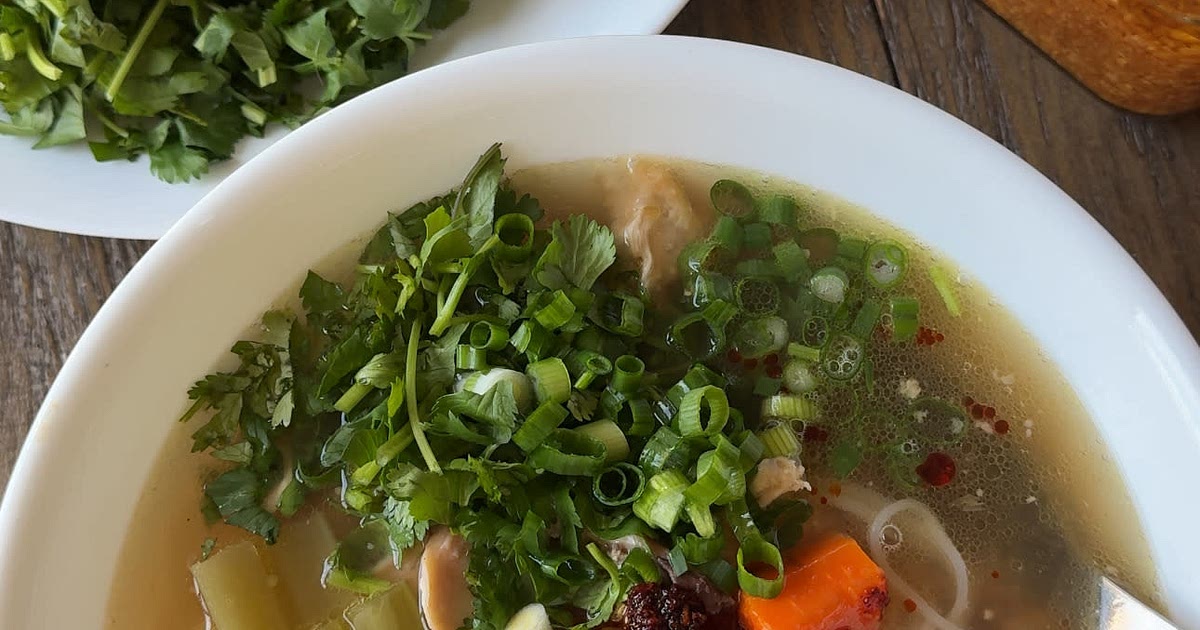 Rotisserie chicken pho Recipe | Samsung Food App
