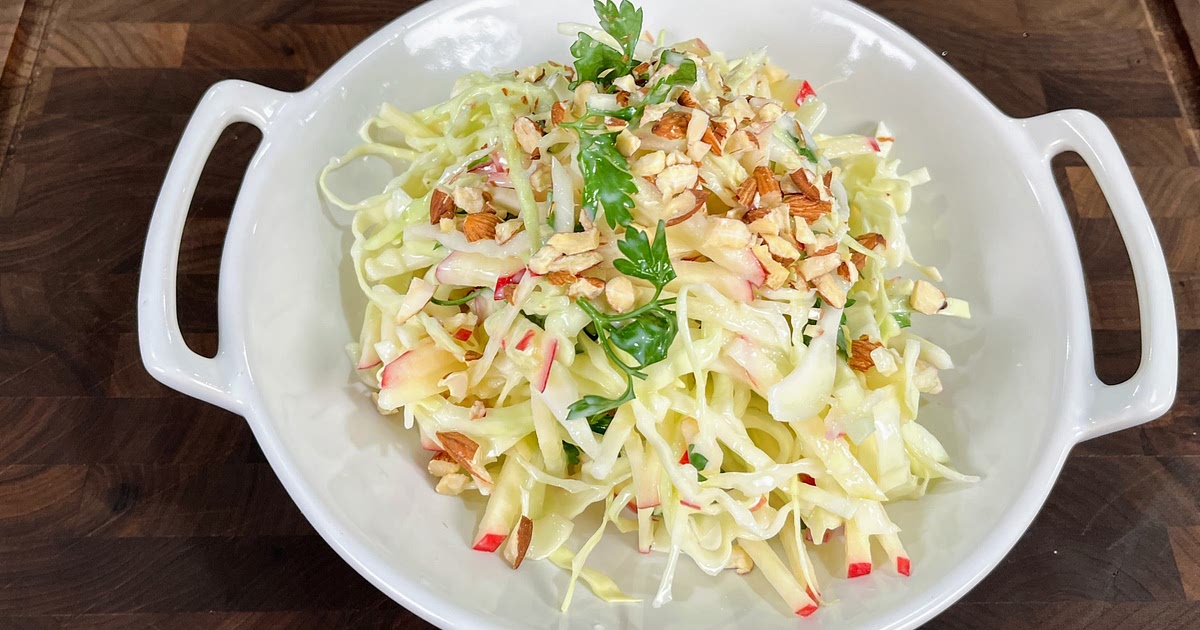 The Easiest And Healthiest Cabbage Apple Salad! Recipe | Samsung Food App