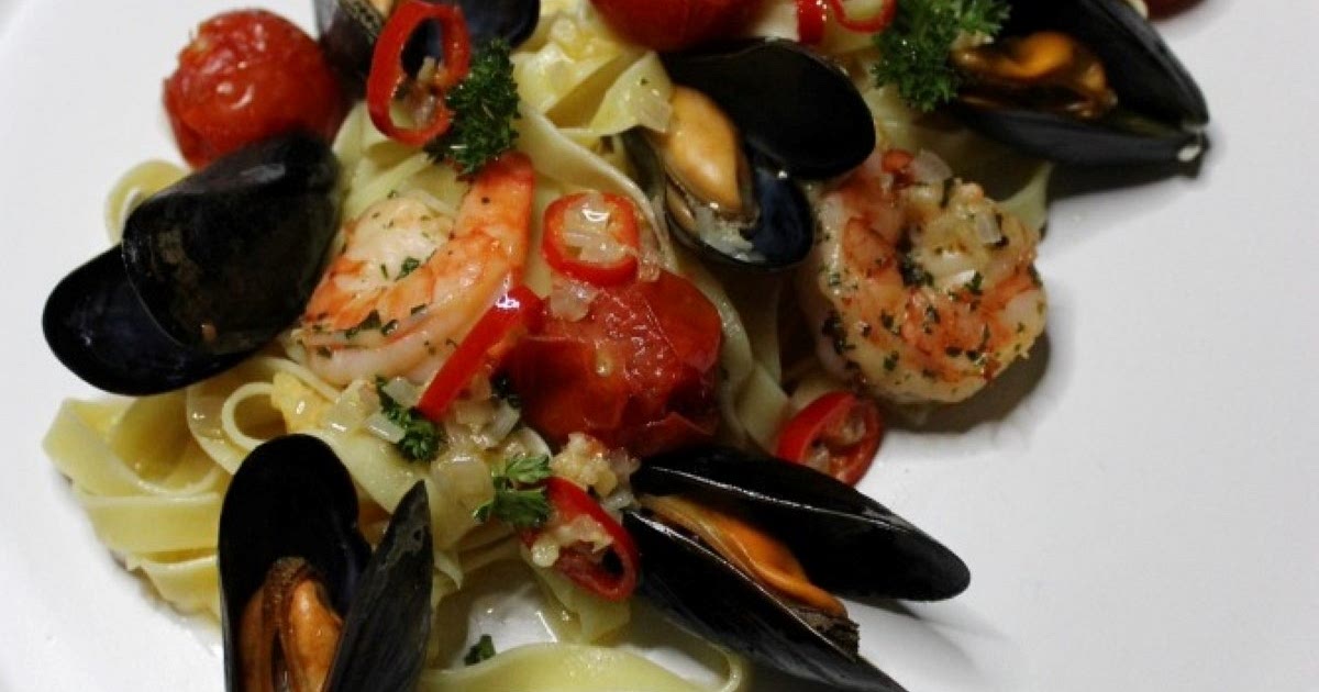Pappardelle Seafood Pasta Recipe | Samsung Food App