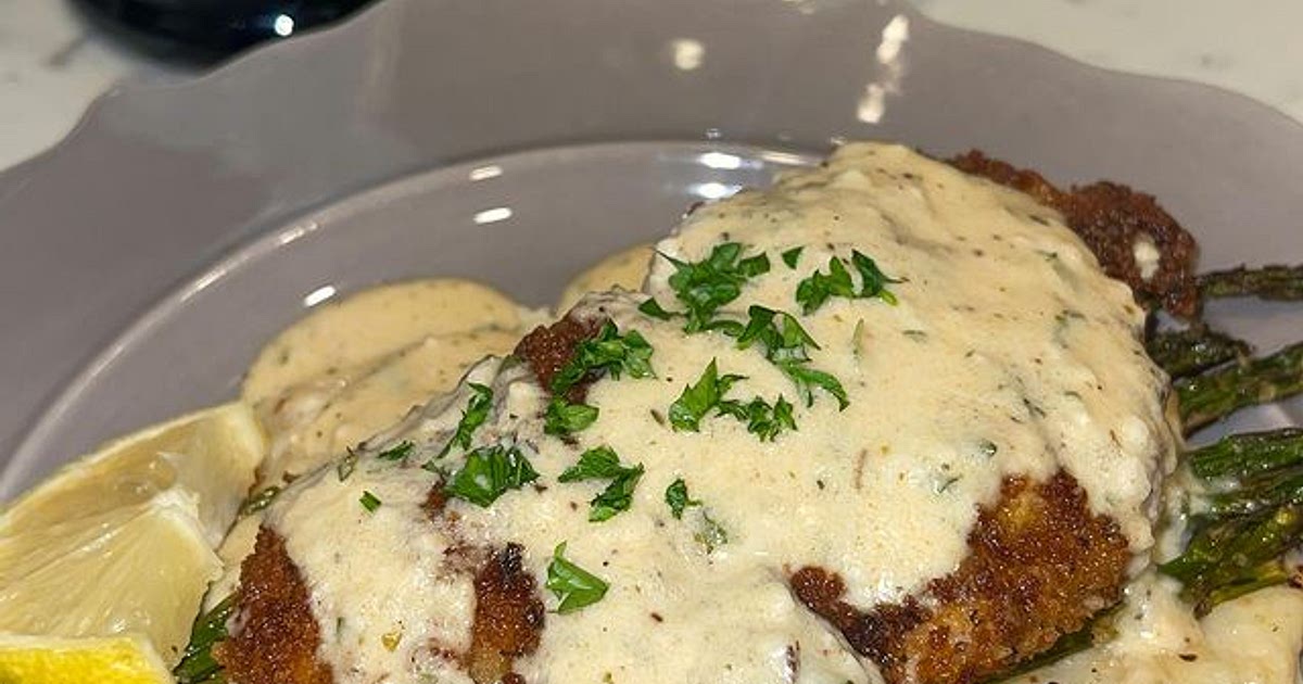 Crispy Chicken Costoletta 🤤👩🏽‍🍳 Recipe | Samsung Food App