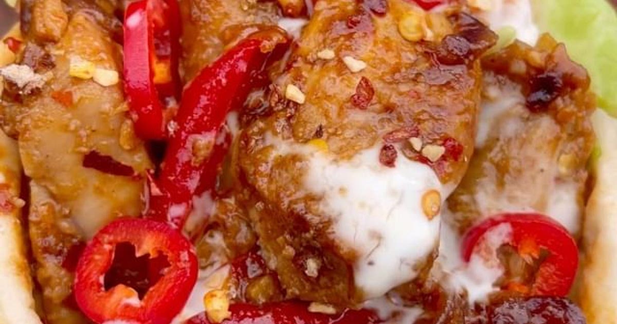 Salt & Pepper Chicken Flatbread Recipe | Samsung Food App