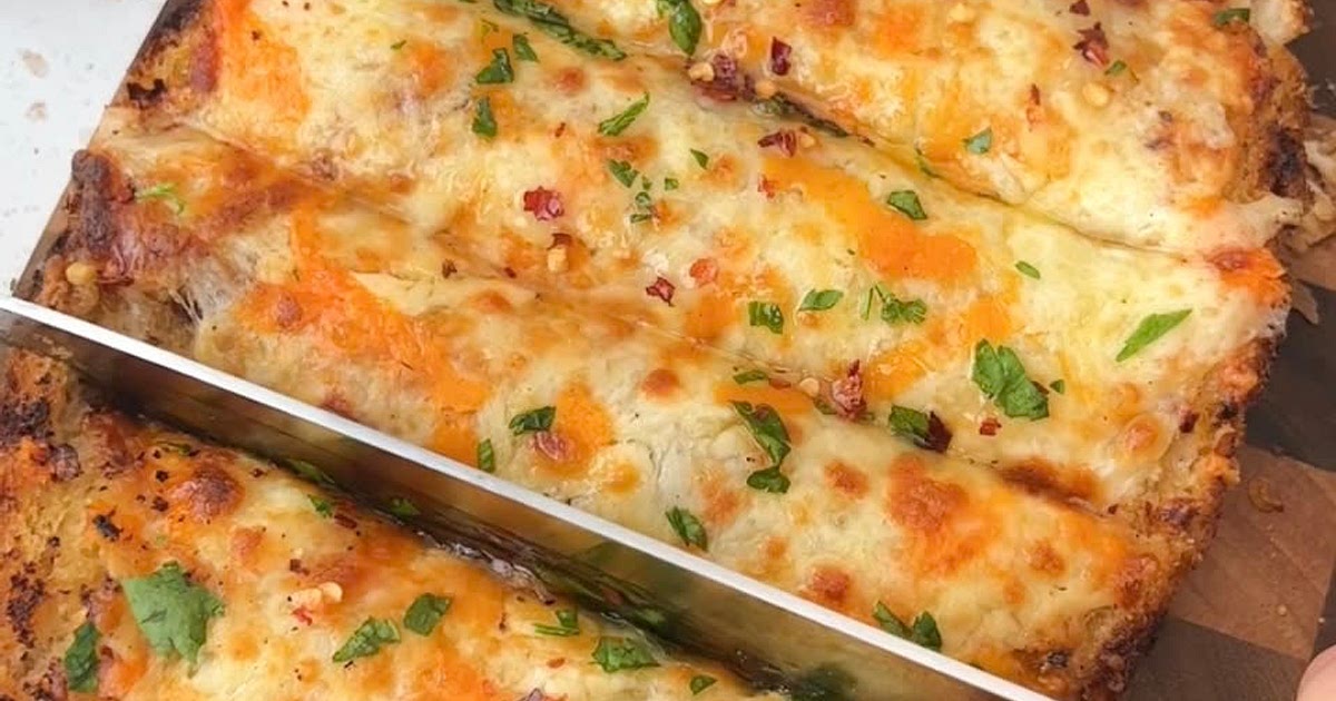 Cheesy Garlic Bread Recipe | Samsung Food App