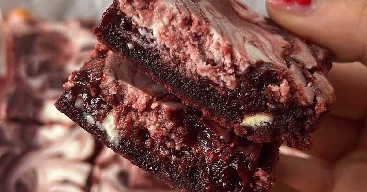 Red Velvet Cheesecake Brownies Recipe | Samsung Food App