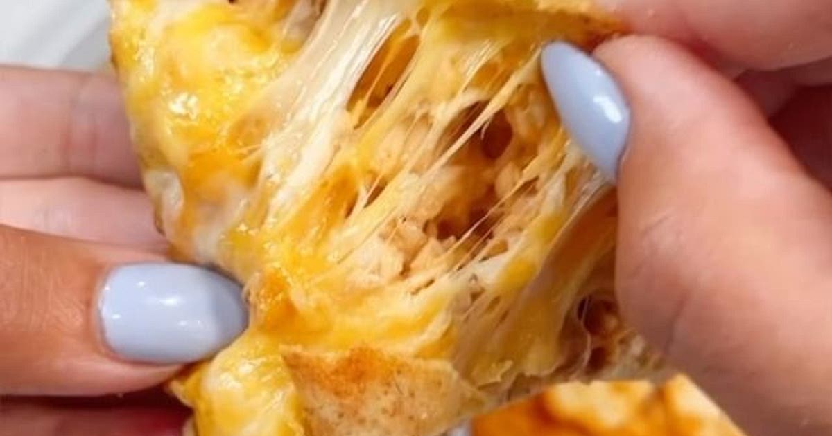 Buffalo Chicken Quesadilla Recipe | Samsung Food App