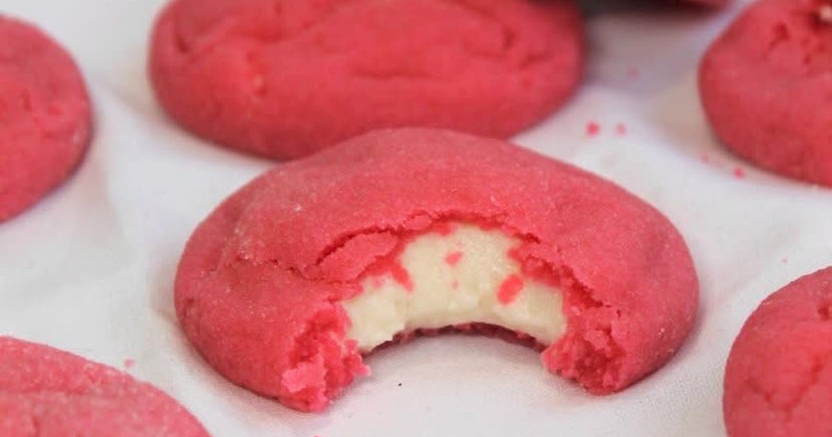 Strawberry Marshmallow Cheesecake Cookies Recipe | Samsung Food App