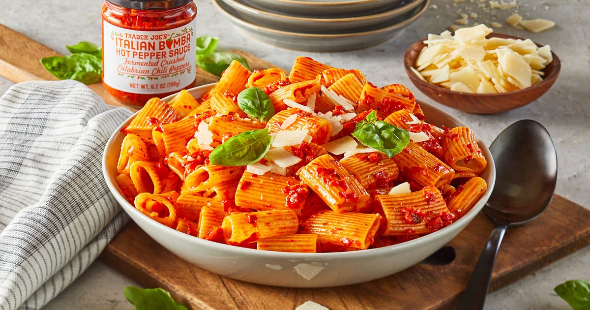 Spicy Calabrian Chili Pepper Pasta Recipe | Samsung Food App