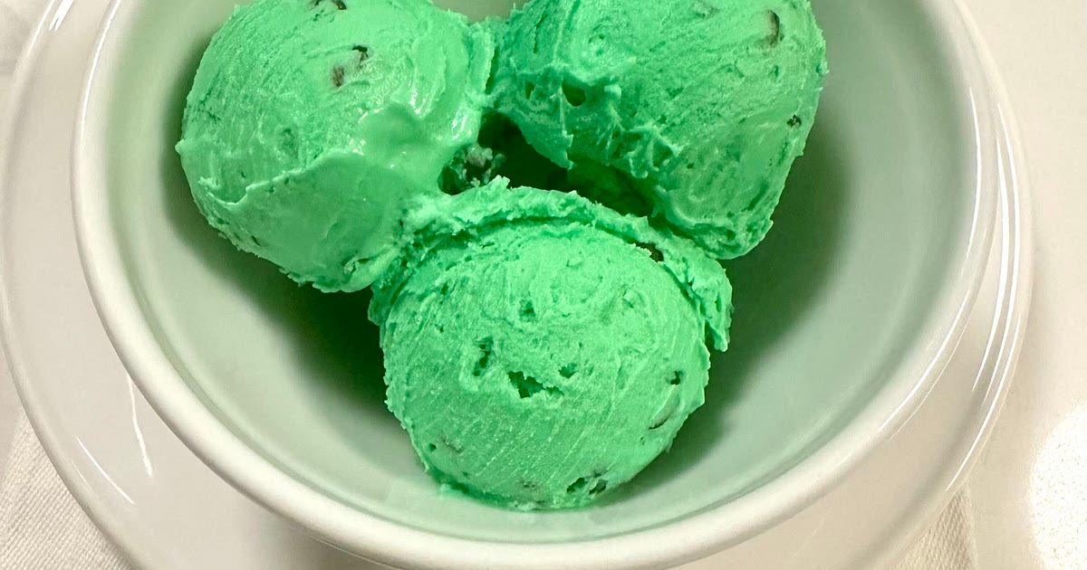 Ninja CREAMi Mint Chocolate Chip Ice Cream Recipe | Samsung Food App
