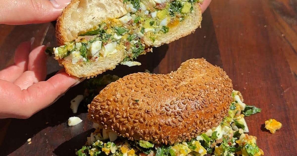 Chopped Breakfast Bagel 🥯 Recipe | Samsung Food App
