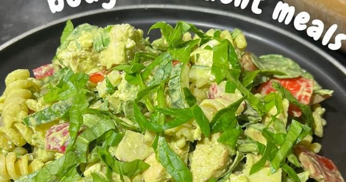 Creamy Pesto salad dressing Recipe | Samsung Food App