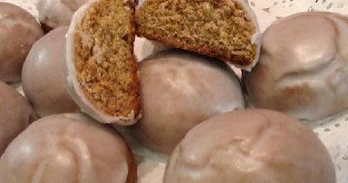 Iced German Gingerbread Biscuits Recipe | Samsung Food App