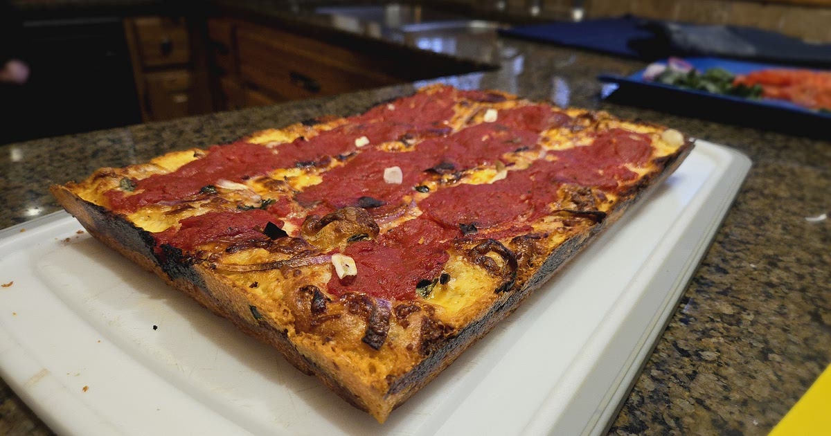 Detroit Style Pizza Recipe | Samsung Food App