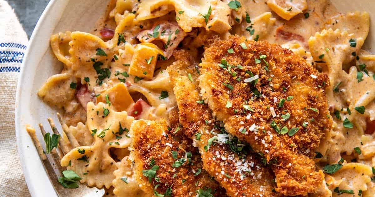 Parmesan Crusted Chicken and Creamy Pasta Recipe | Samsung Food App
