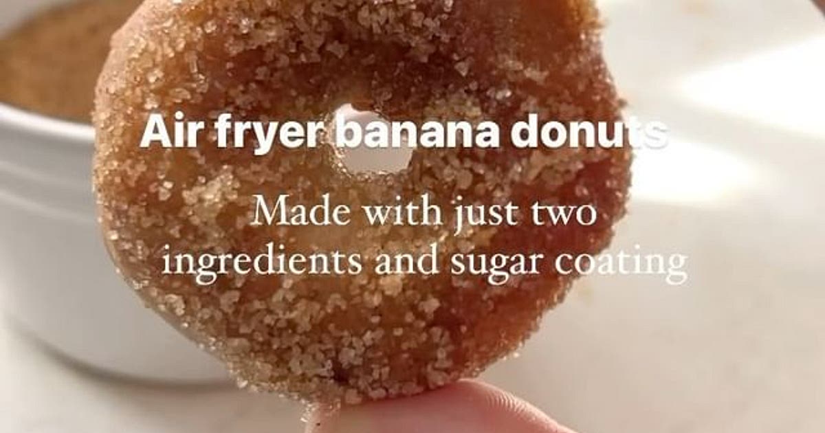 Air fryer mini banana donuts 🍌 Recipe | Samsung Food App
