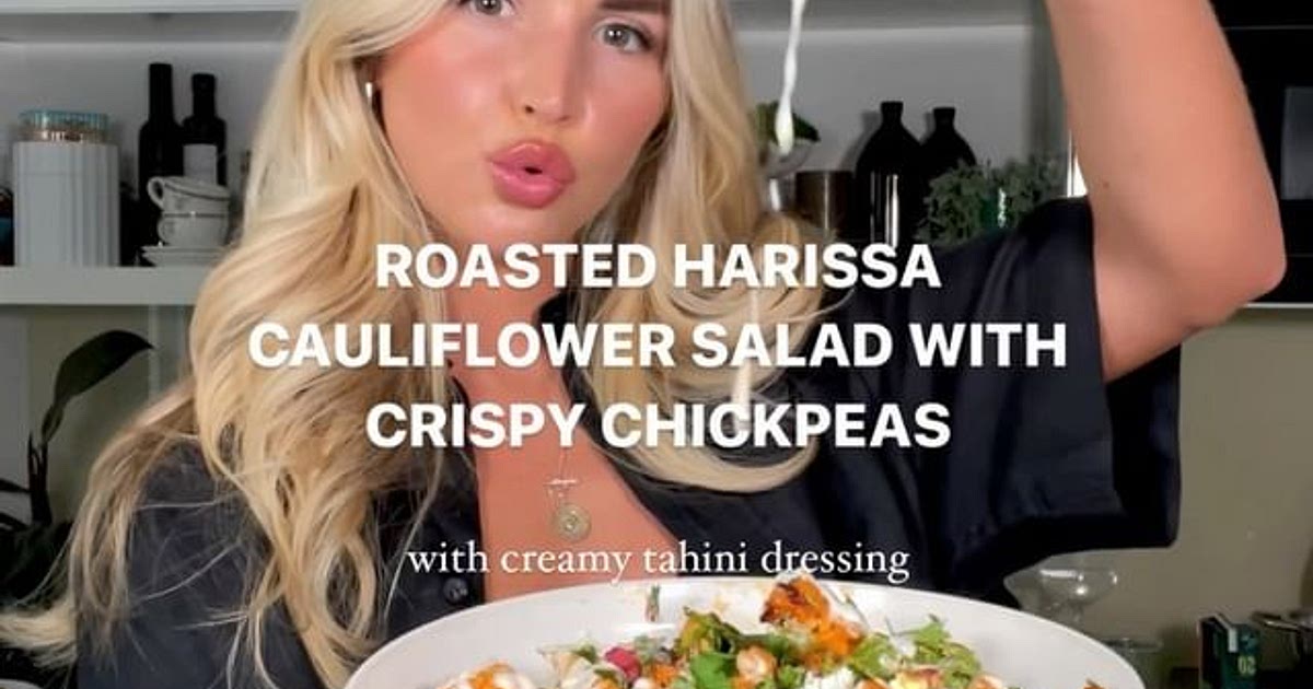 ✨Crispy chickpea, harissa roasted cauliflower salad and tahini d Recipe | Samsung Food App