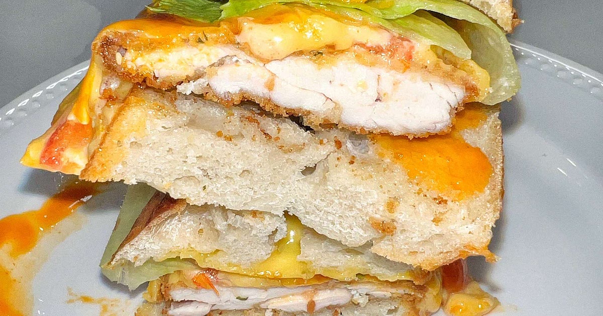 Buffalo Chicken Cutlet Sandwich Recipe | Samsung Food App