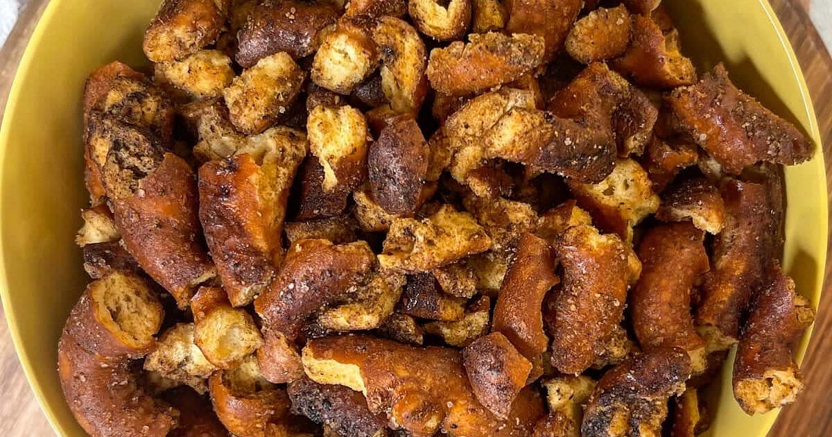 Baked Seasoned Pretzels Recipe | Samsung Food App