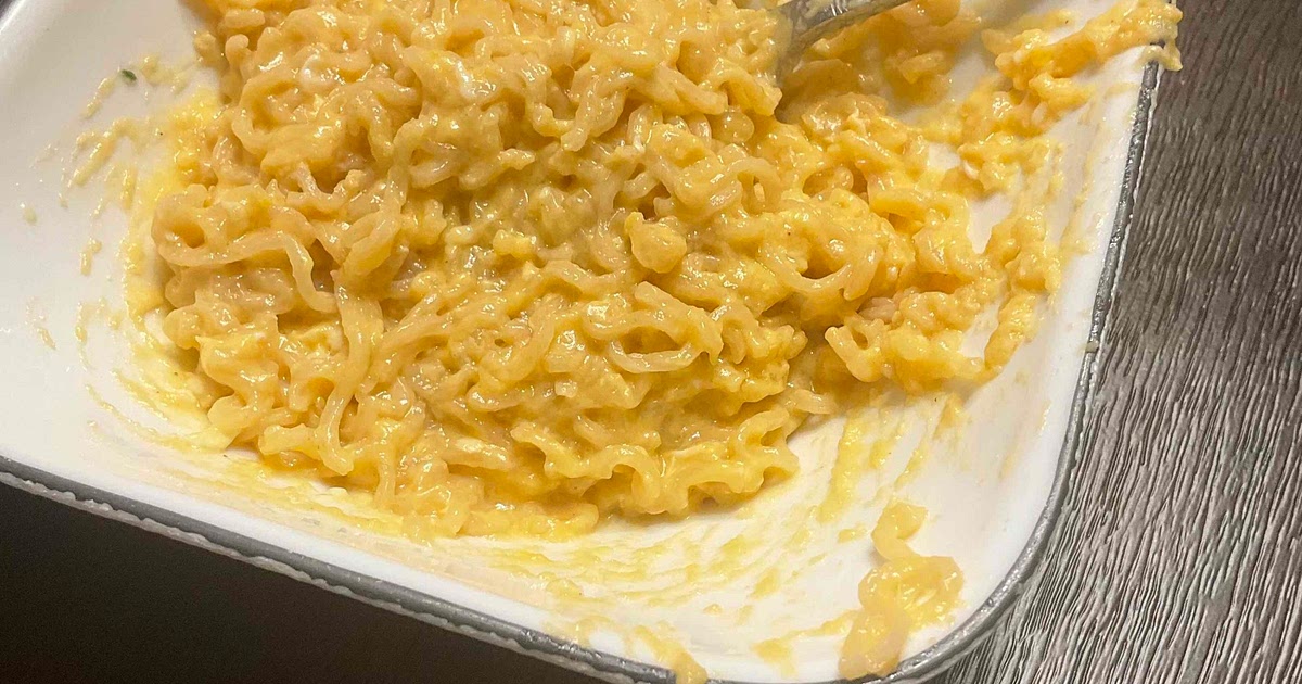 Extra cheesy spicy ramen Recipe | Samsung Food App