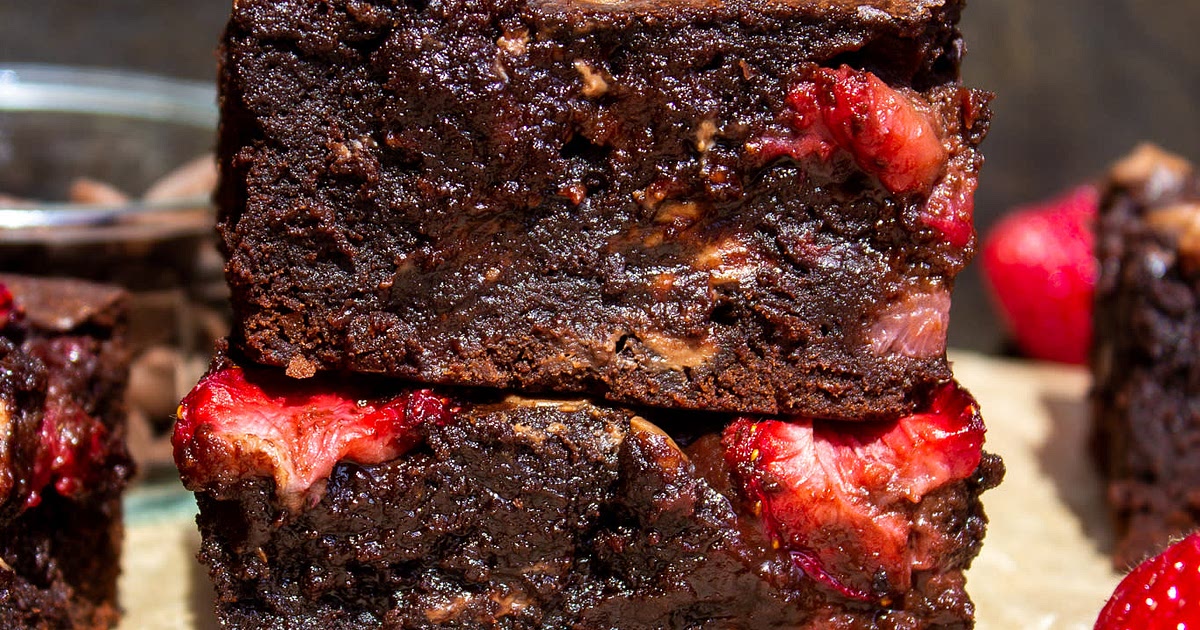 Fudgy Strawberry Brownies Recipe | Samsung Food App