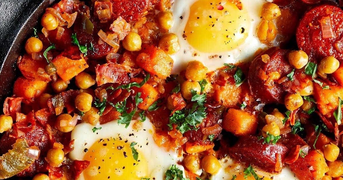 Sweet Potato, Chickpea & Chorizo Hash Recipe | Samsung Food App