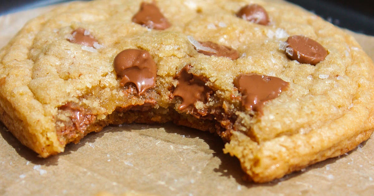 Brown Butter Chocolate Chip Cookies Recipe | Samsung Food App