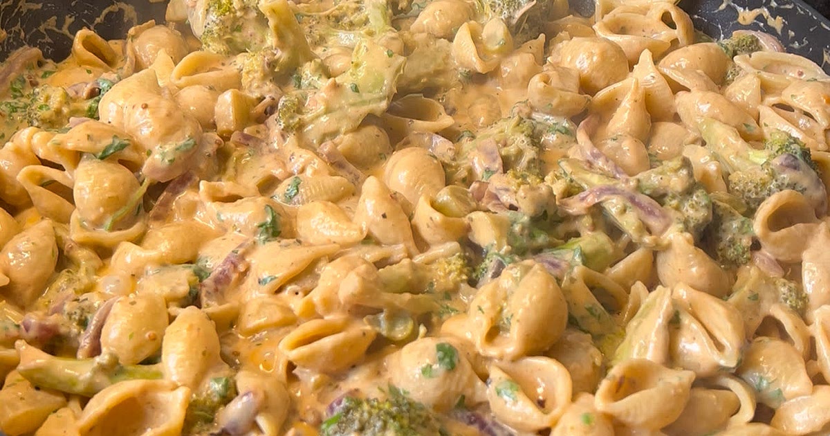 Cheesy Broccoli Pasta Recipe | Samsung Food App