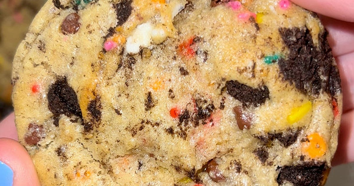 Double Chocolate Oreo Sprinkle Cookies Recipe | Samsung Food App