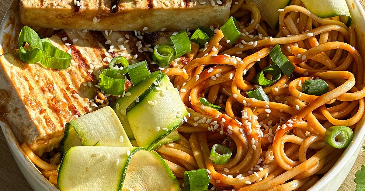 Peanut gochujang noodles Recipe | Samsung Food App