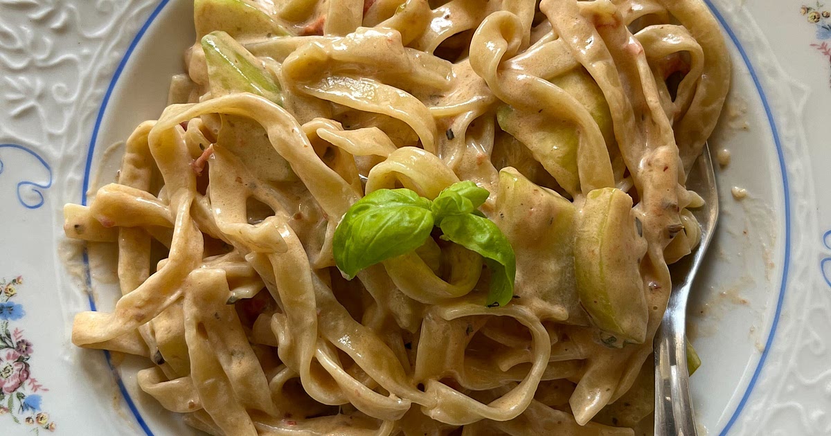 One-Pot Easy Pasta Recipe | Samsung Food App