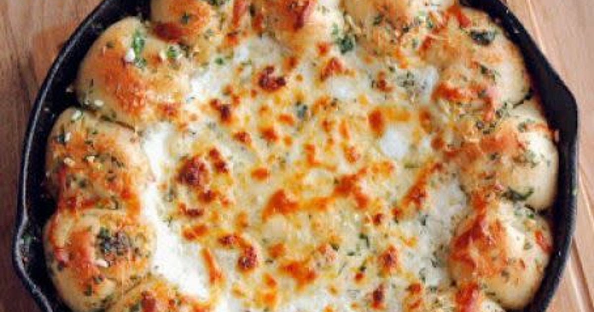 Cheesy Garlic Knot Pizza Dip Recipe | Samsung Food App