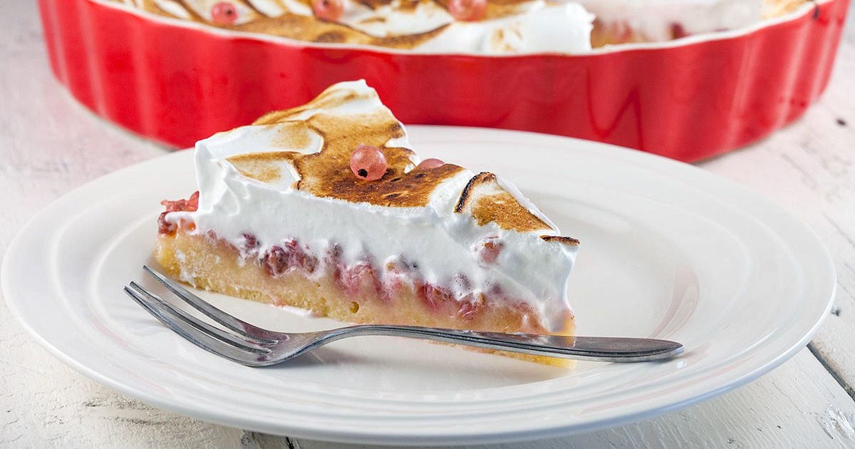 Pink currant and meringue pie Recipe | Samsung Food App