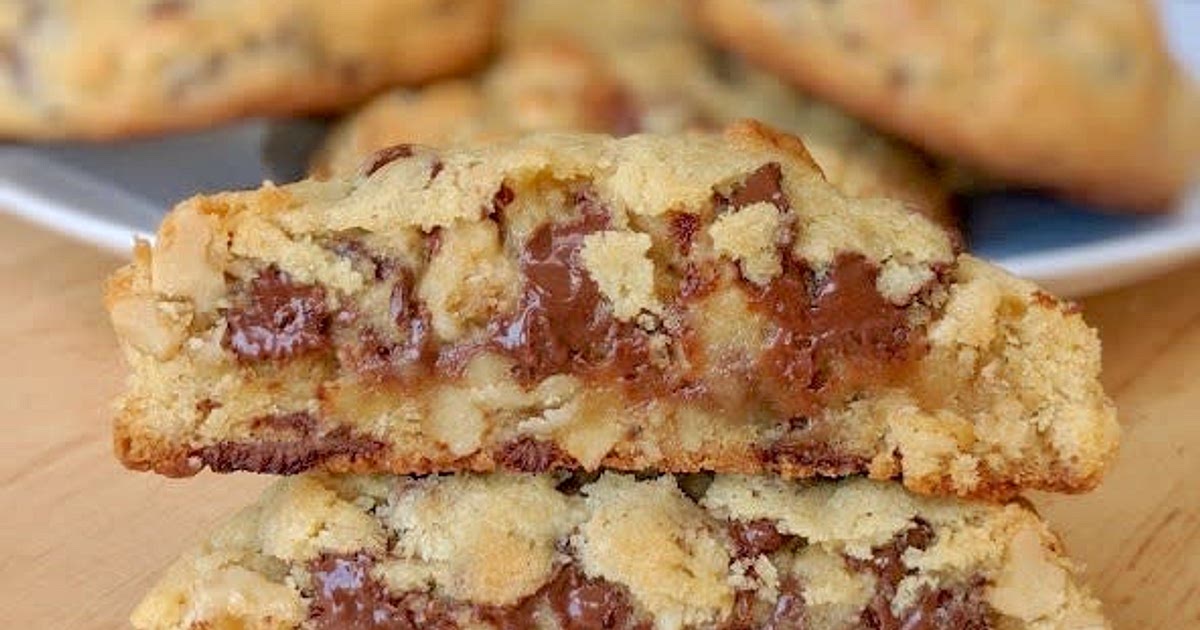 Levain Chocolate Chip Cookies Recipe | Samsung Food App