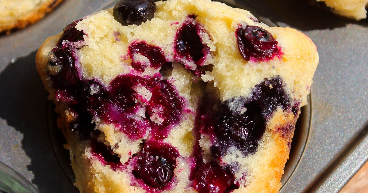 Blueberry Coffee Cake Muffins Recipe | Samsung Food App