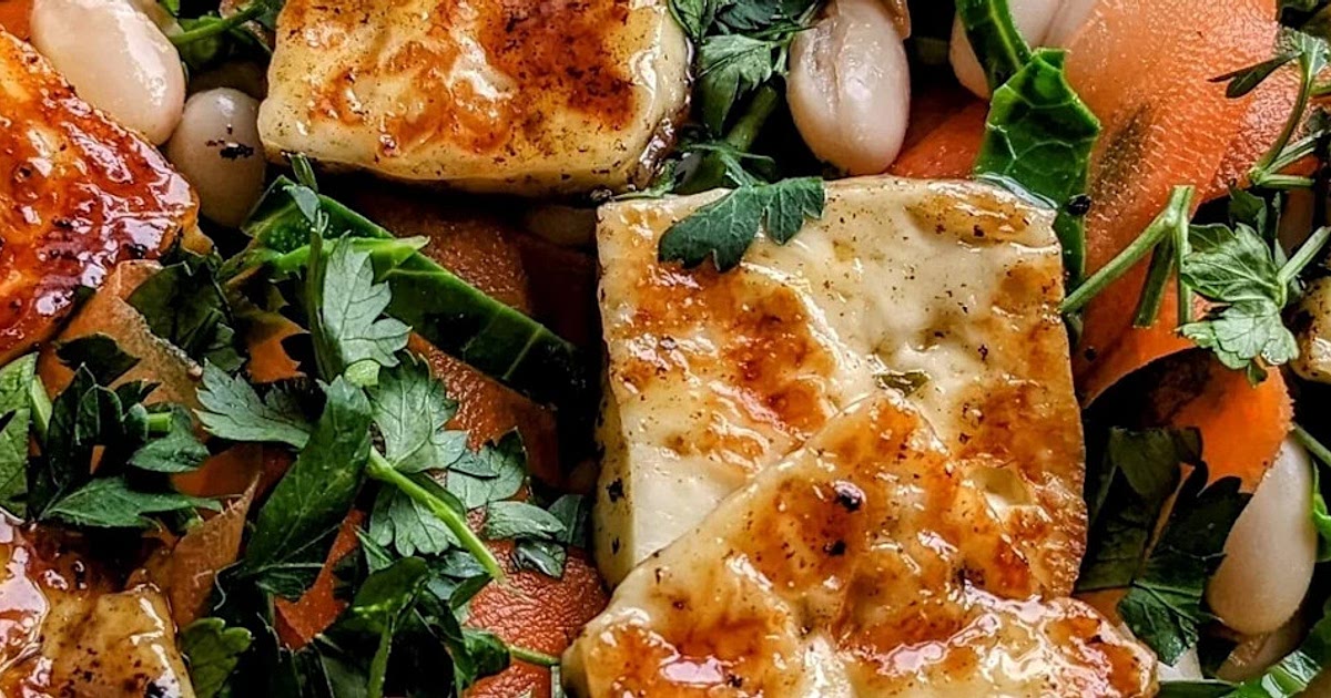 Orange & honey glazed halloumi with bean & carrot salad Recipe | Samsung Food App