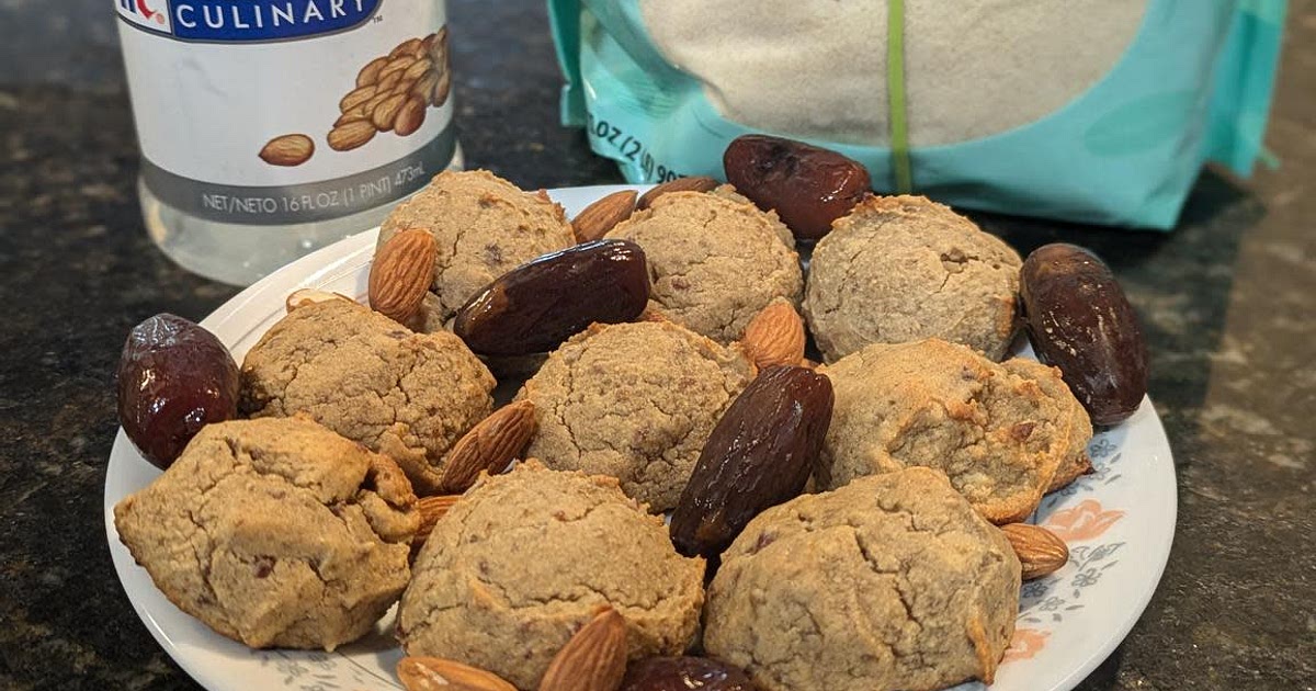 Amaretti Cookies with Dates Recipe | Samsung Food App