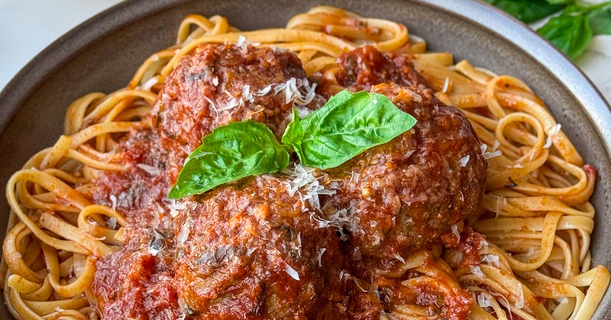 Homemade Meatballs and Sauce Recipe | Samsung Food App