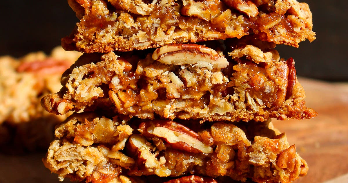 Pecan Toffee Oatmeal Cookies Recipe | Samsung Food App