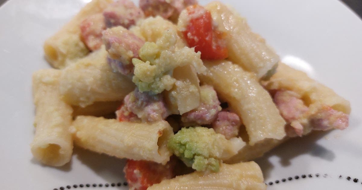 Pasta - Romanesco broccoli, italian sausage and cherry tomatoes. Recipe | Samsung Food App