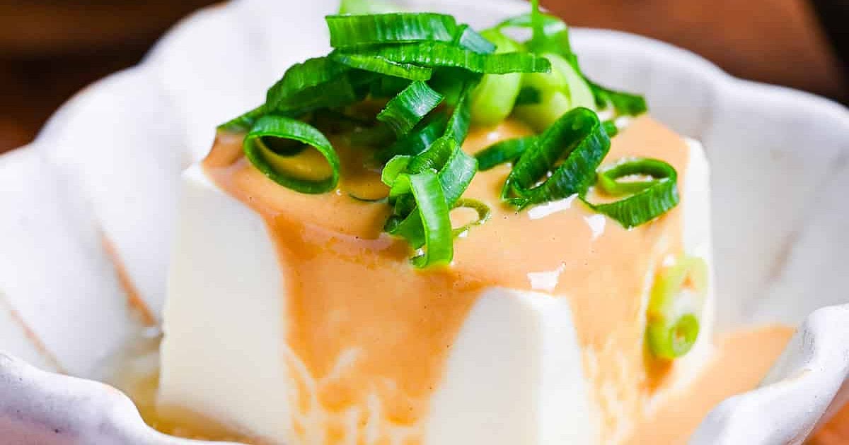 How to Make Yudofu (Hot Tofu) with Spicy Sesame Sauce Twist! Recipe | Samsung Food App