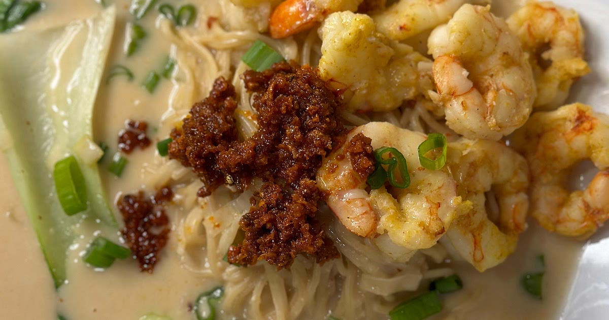 Thai-Inspired Shrimp Coconut Noodle Soup Recipe | Samsung Food App
