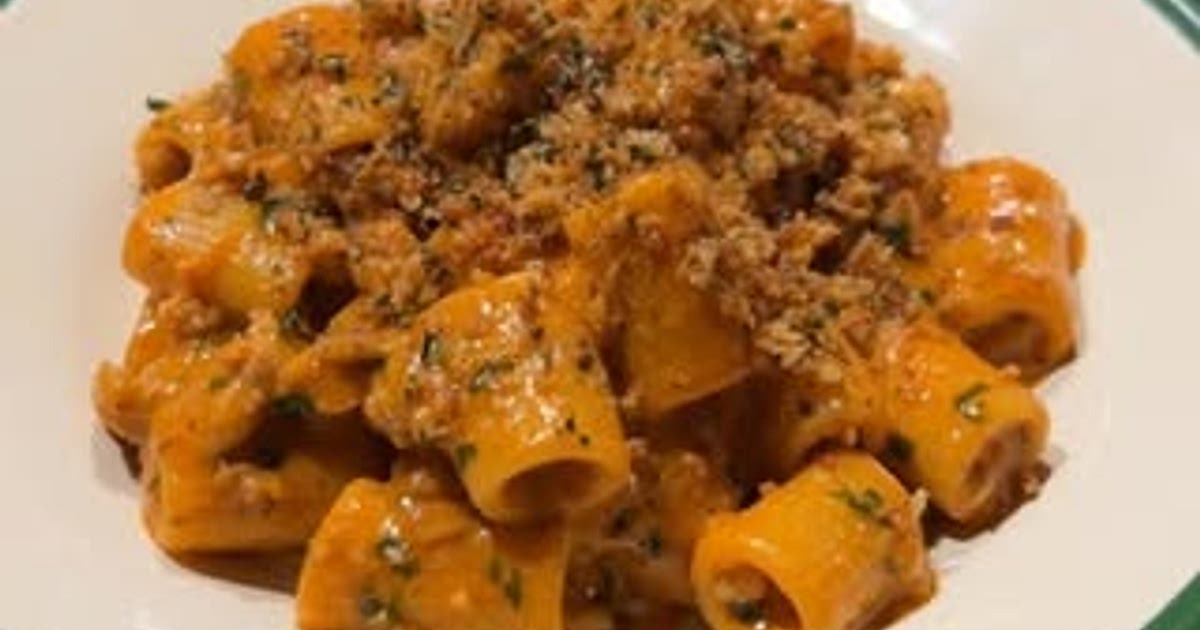 Sausage gochujang rigatoni is the one dish I’ll never stop yapping about. I developed this recipe wh