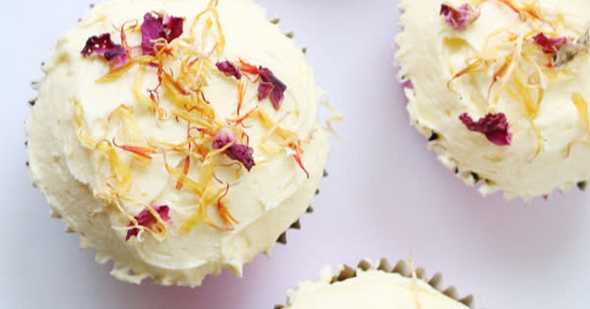 Basic Vanilla Cupcakes Recipe | Samsung Food App
