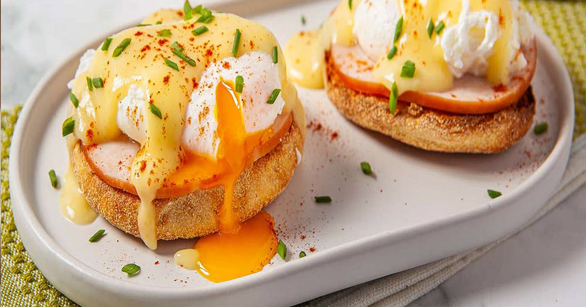 Perfect Eggs Benedict Recipe – Homemade Hollandaise Sauce | Sharp Blades | Samsung Food App