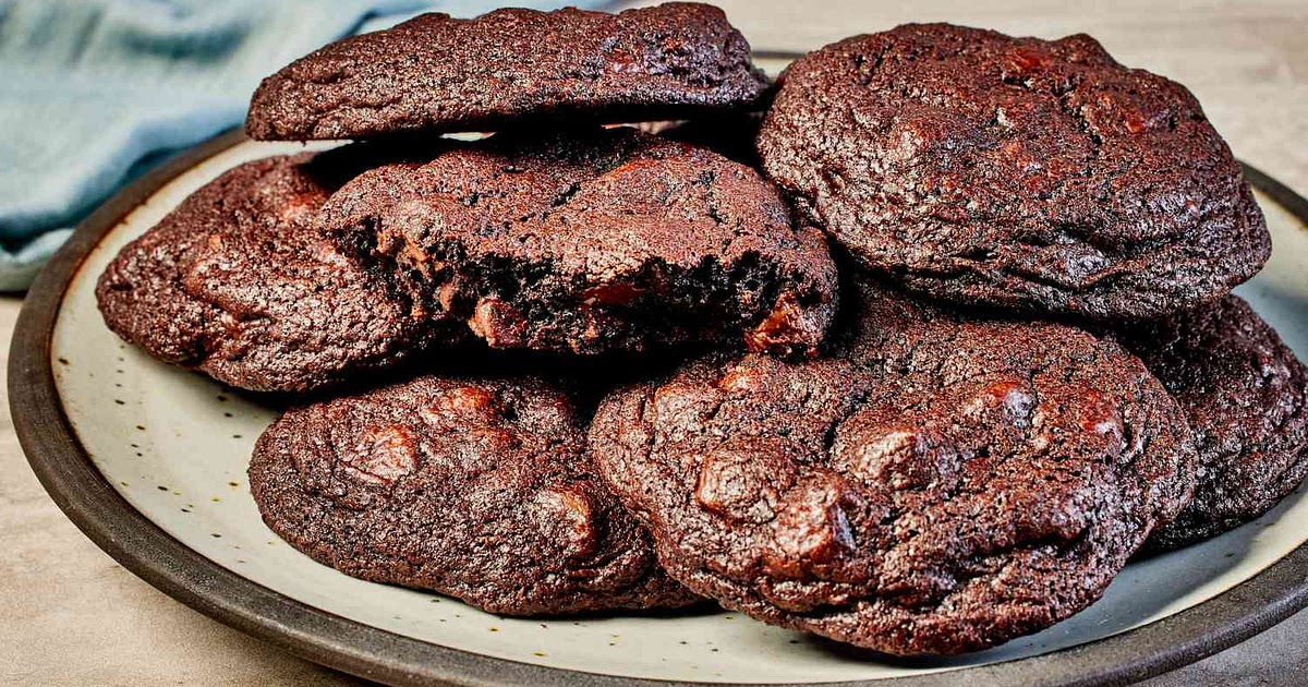 Chocolate Chocolate Chip Cookies Recipe | Samsung Food App