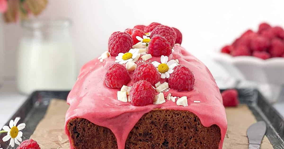 Raspberry White Chocolate Loaf Cake Recipe | Samsung Food App
