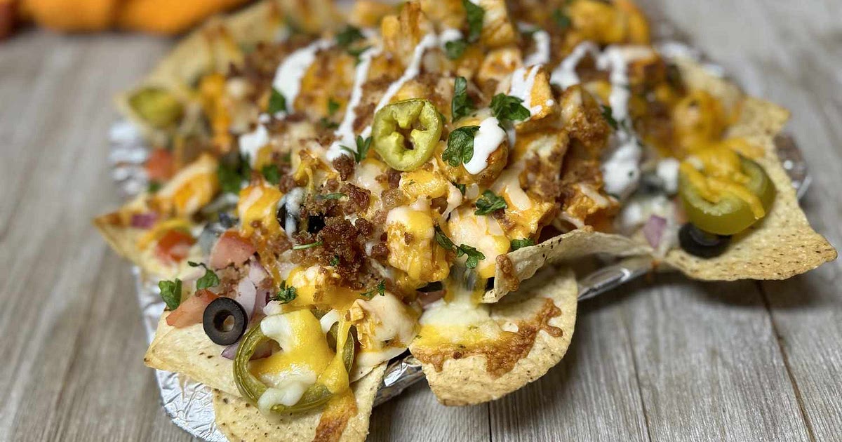 Buffalo Chicken Nachos Recipe | Samsung Food App