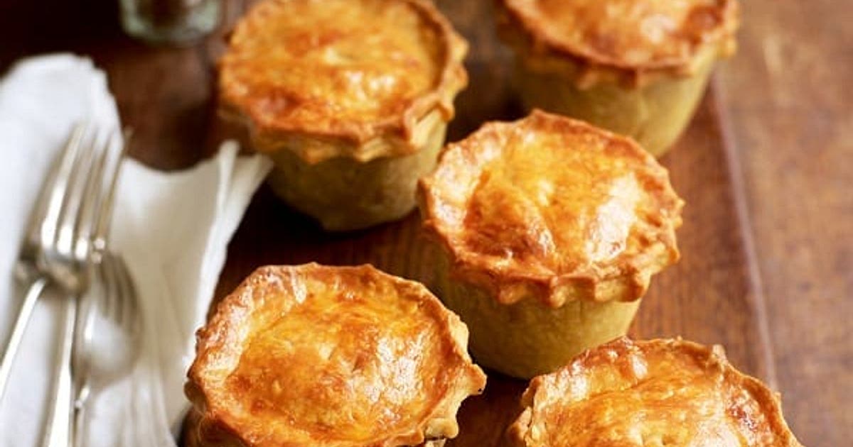 Individual beef pies Recipe | Samsung Food App