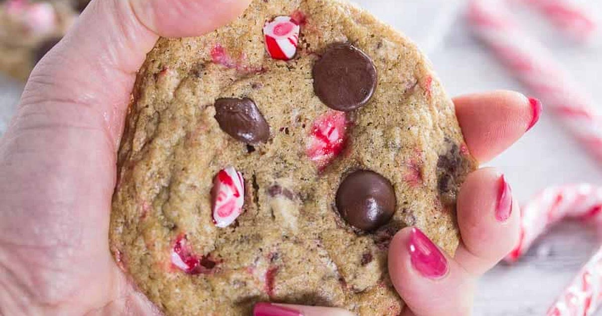 Mocha Peppermint Chocolate Chip Cookies Recipe | Samsung Food App