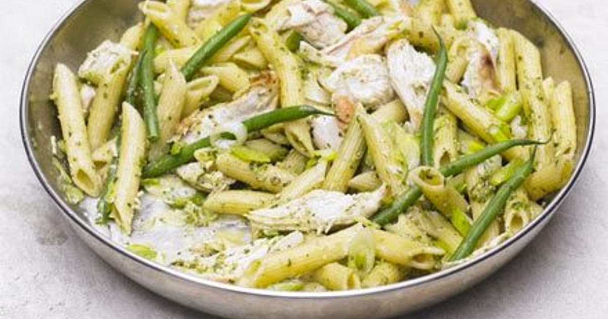 Creamy chicken &amp; green bean pesto pasta Recipe | Samsung Food App