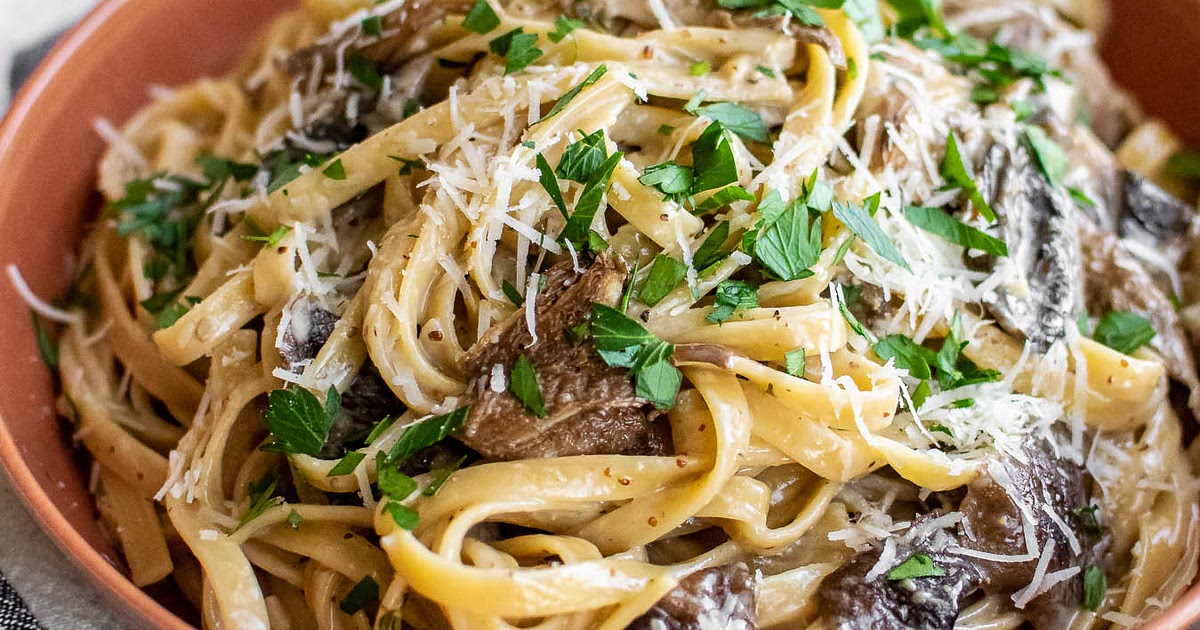 Creamy Mushroom Pasta Recipe | Samsung Food App