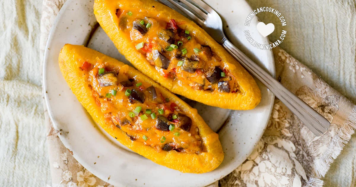 [Recipe + Video] Canoas de Maduros (Ripe Plantain Boats with Eggplants) | Samsung Food App